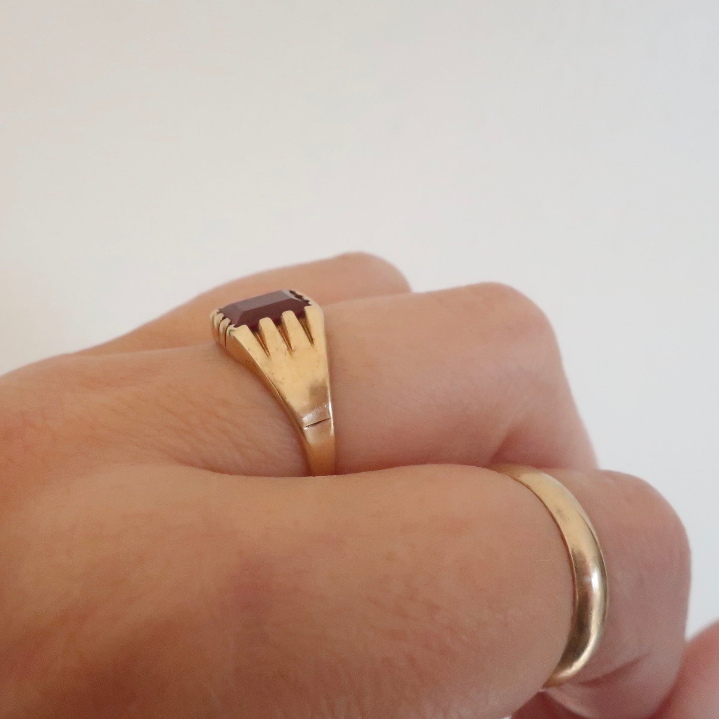 Vintage Art Deco Ruby Ring