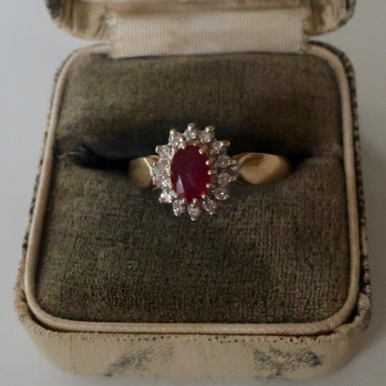 Vintage Ruby Diamond Ring