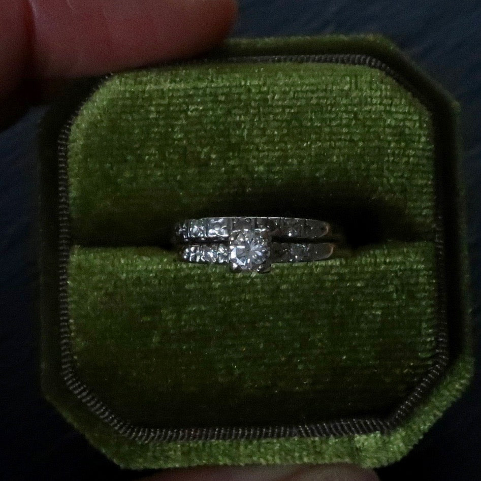 Vintage Classic Wedding Ring