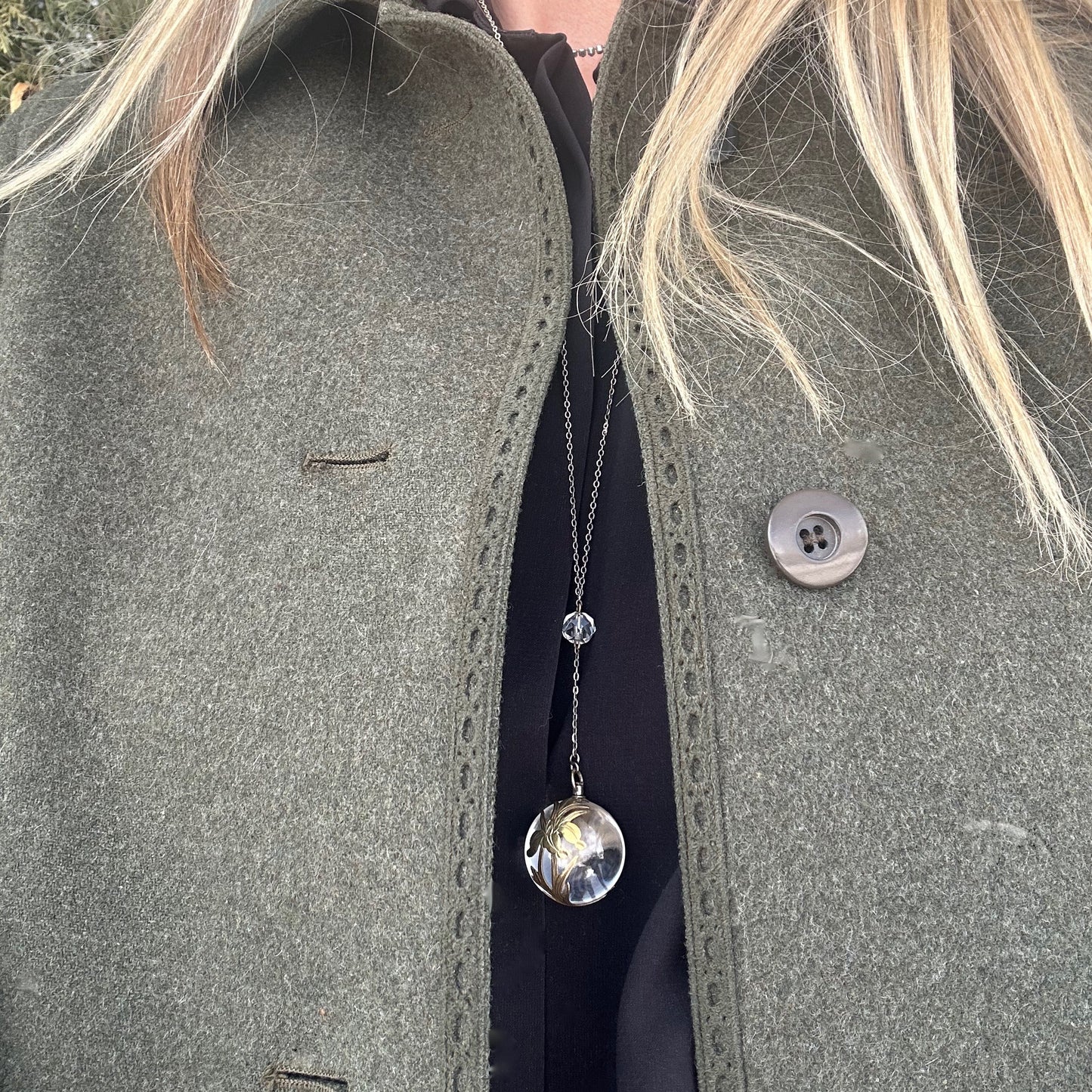 Vintage Pool of Light Necklace