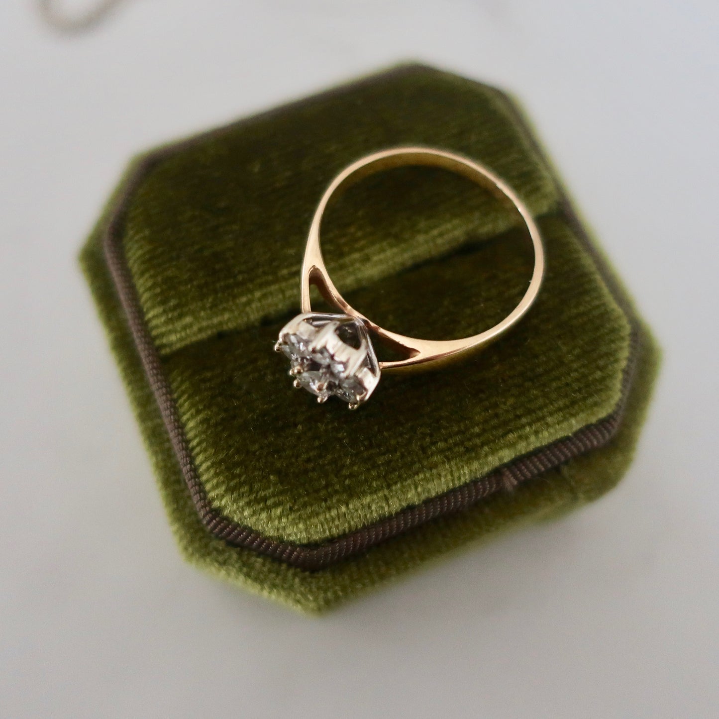 Vintage Diamond Flower Ring
