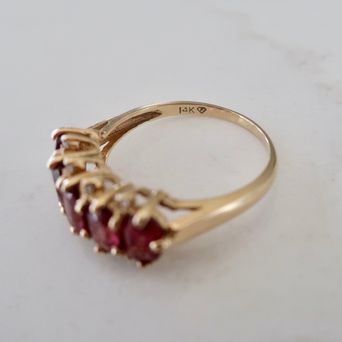 Vintage 5 Stone Rhodolite Garnet and Diamond Ring