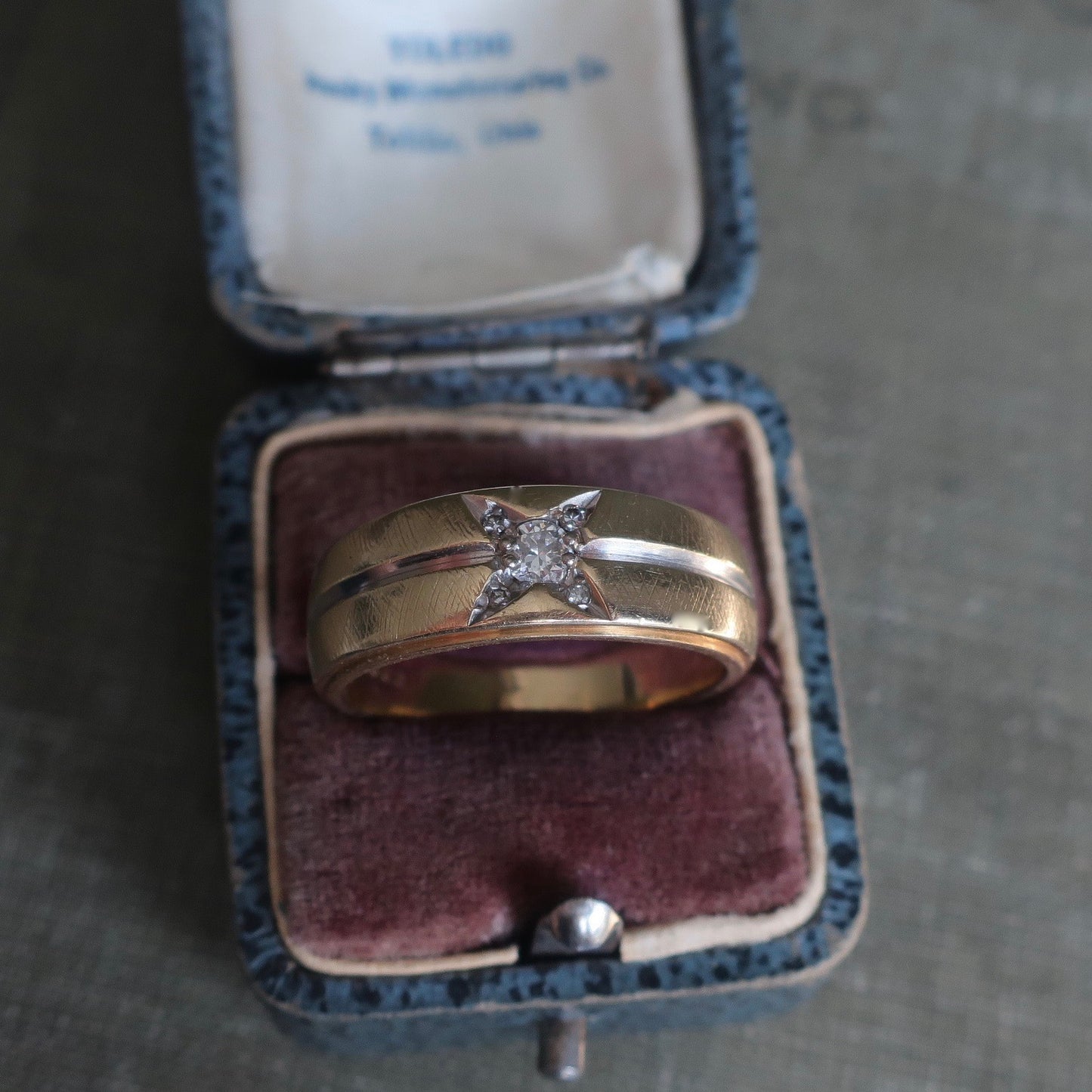Vintage Mid Century Diamond Star Band