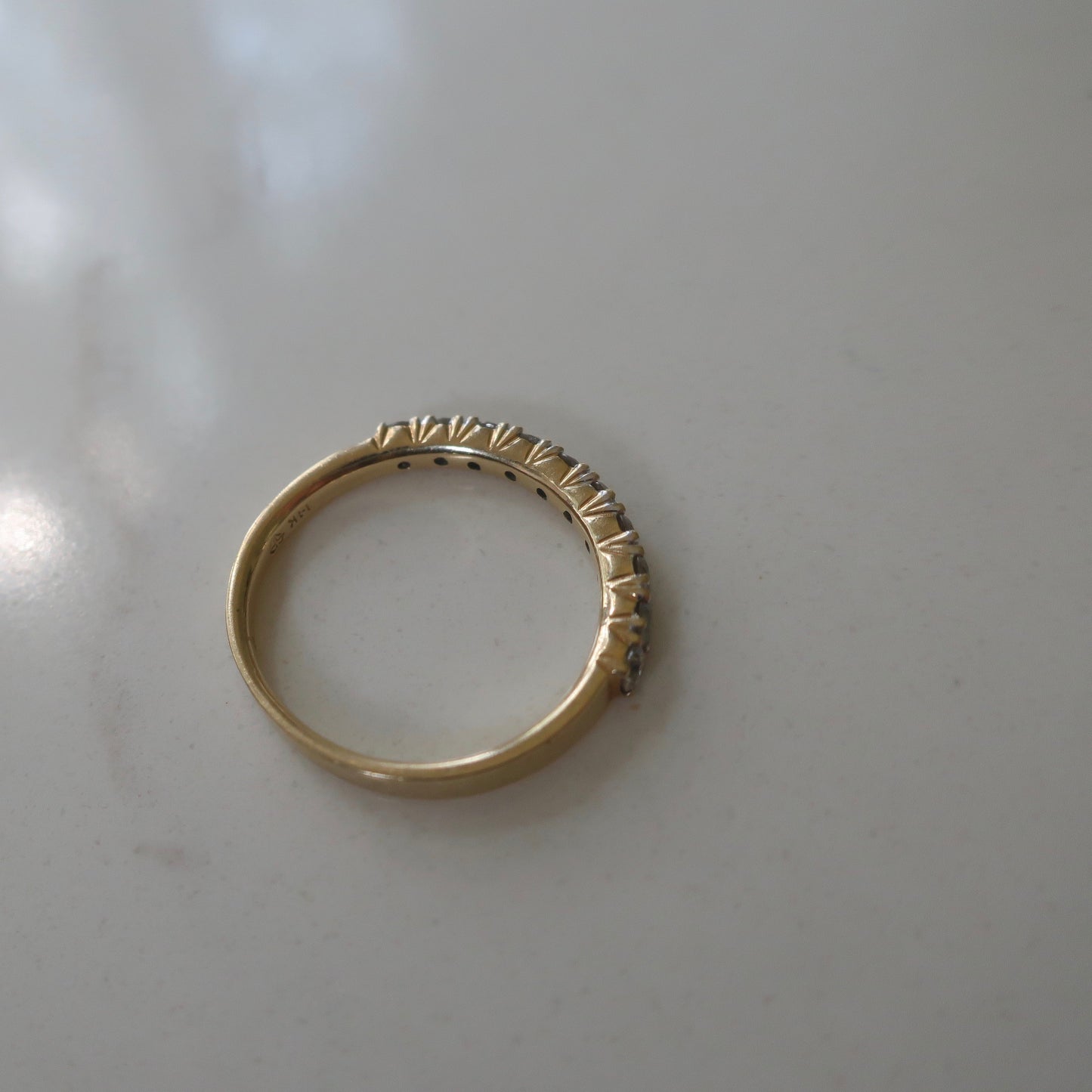 Classic Diamond Band in 14kt gold