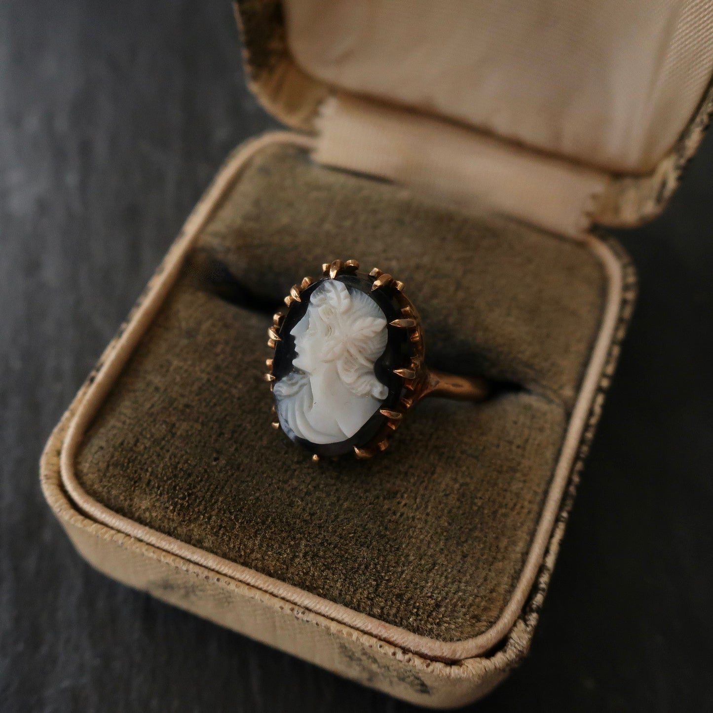 Antique Edwardian Hard Stone Cameo