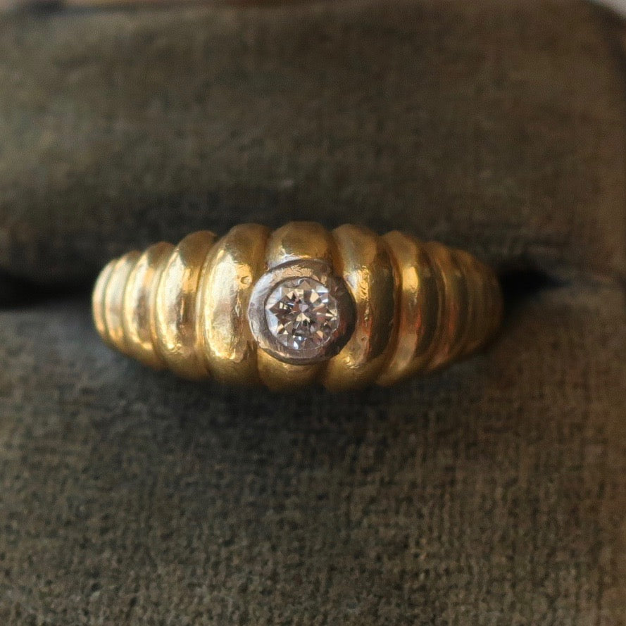 Vintage Deco Modern 18kt Diamond Band