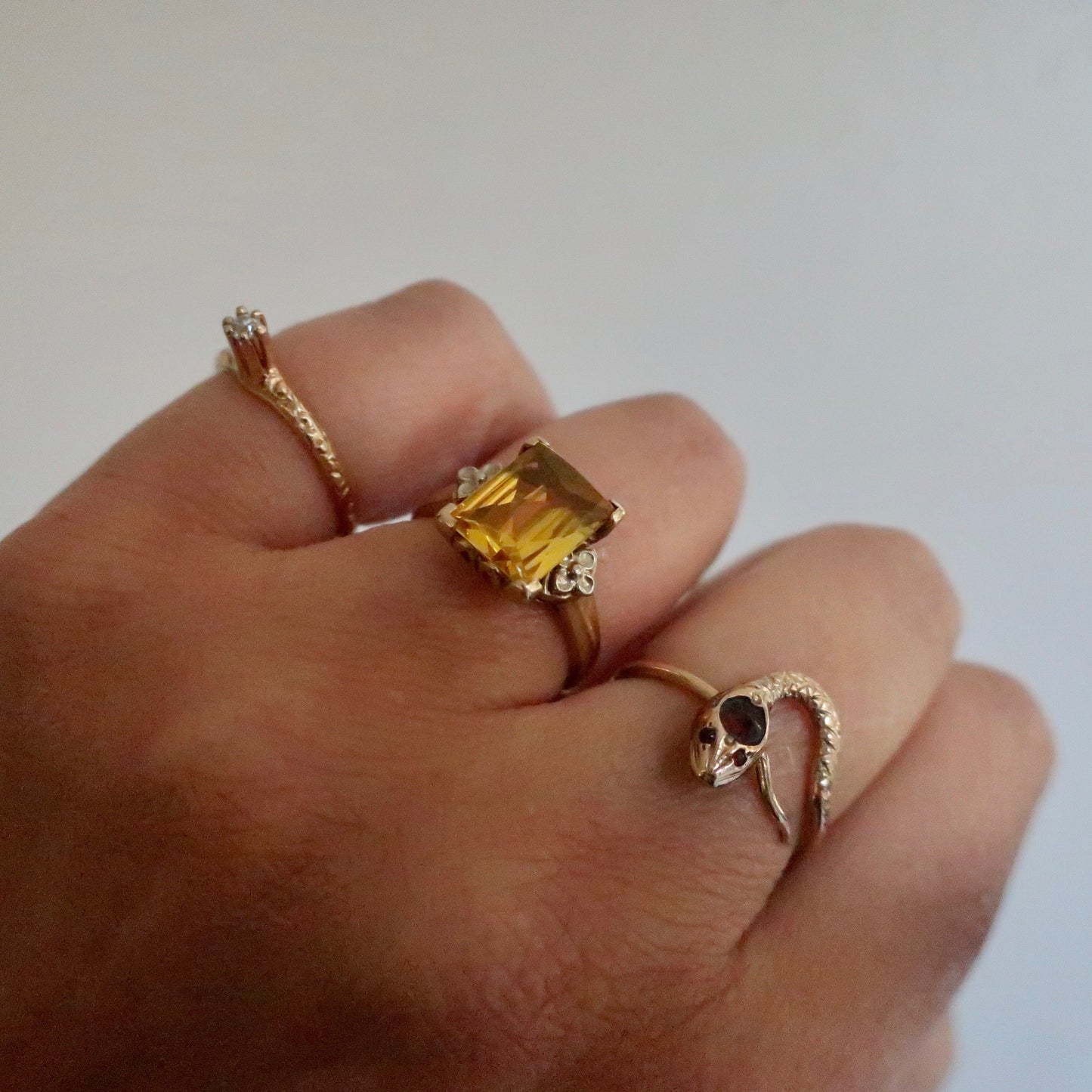 Vintage 1930's Petite Diamond Ring