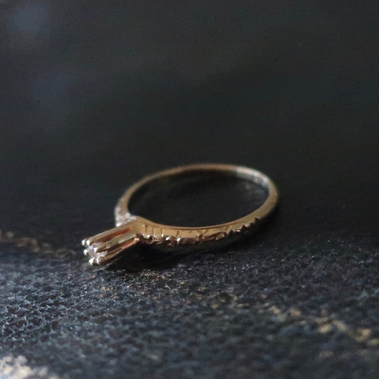 Vintage 1930's Petite Diamond Ring