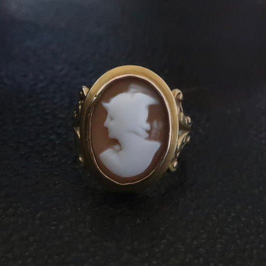 Antique Victorian Hermes Cameo Ring