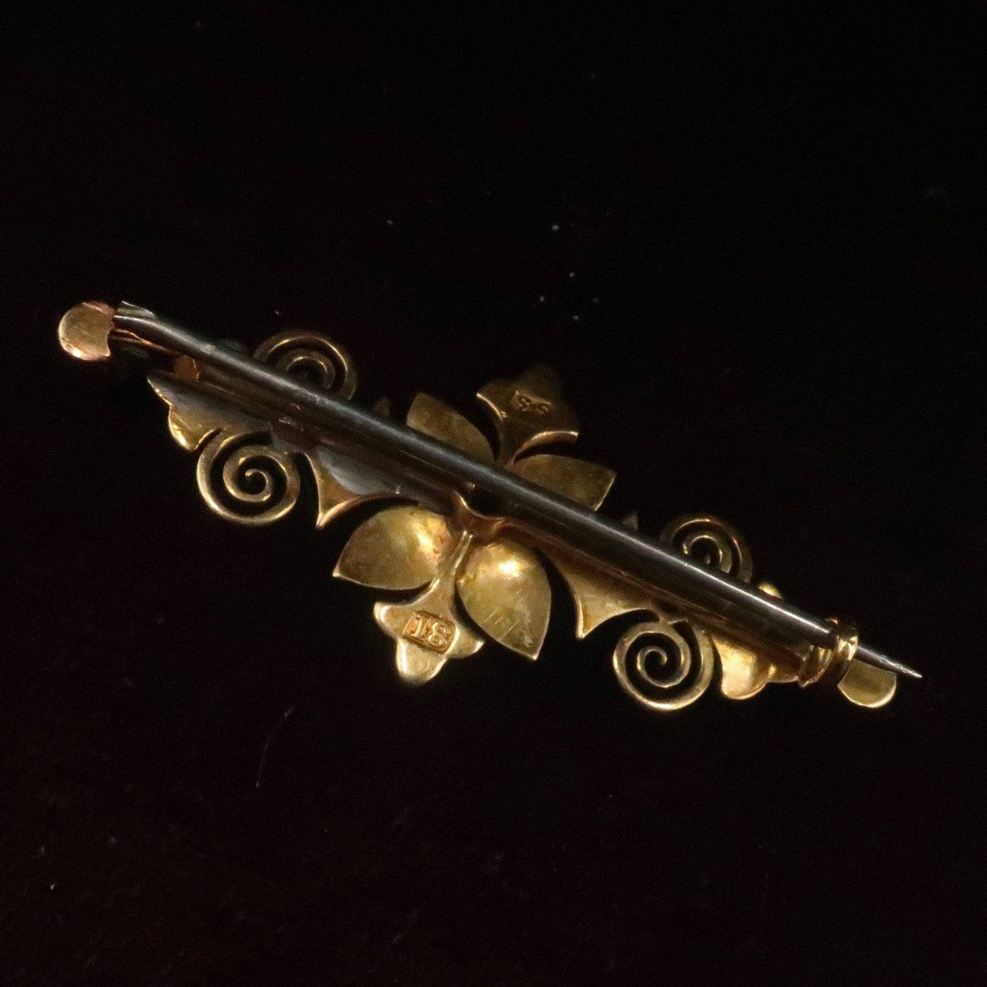 Antique Victorian 18kt Pearl and Diamond Brooch