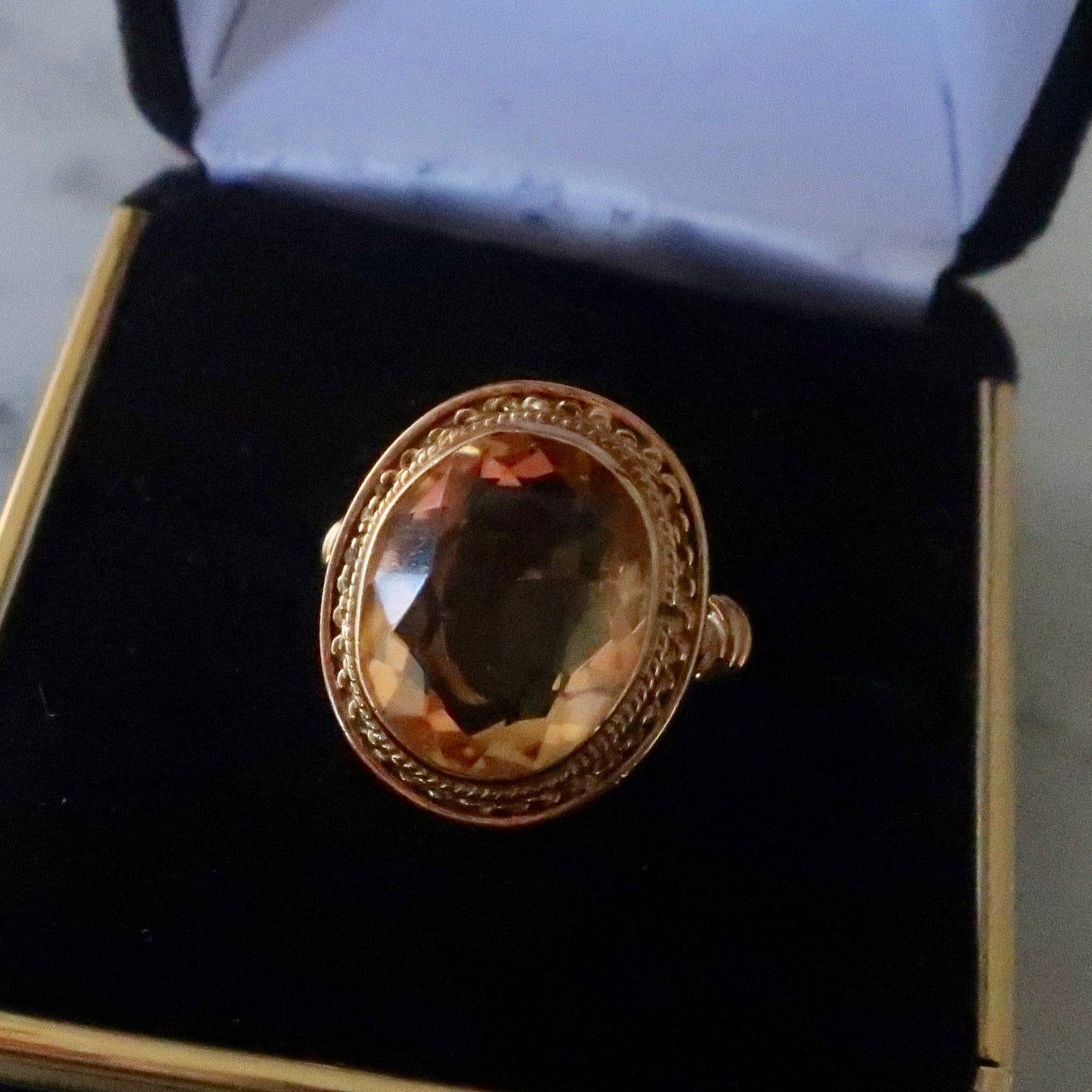 Vintage 18kt Citrine Ring