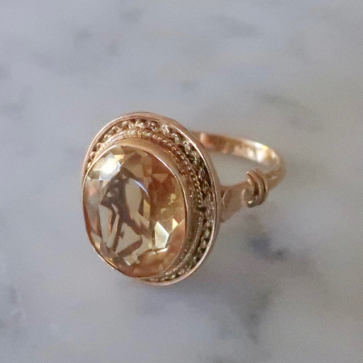 Vintage 18kt Citrine Ring