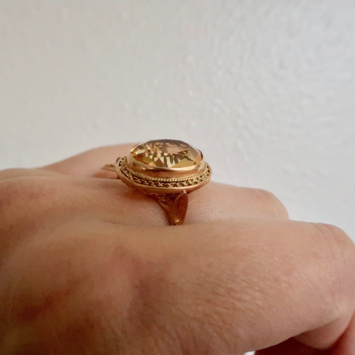 Vintage 18kt Citrine Ring