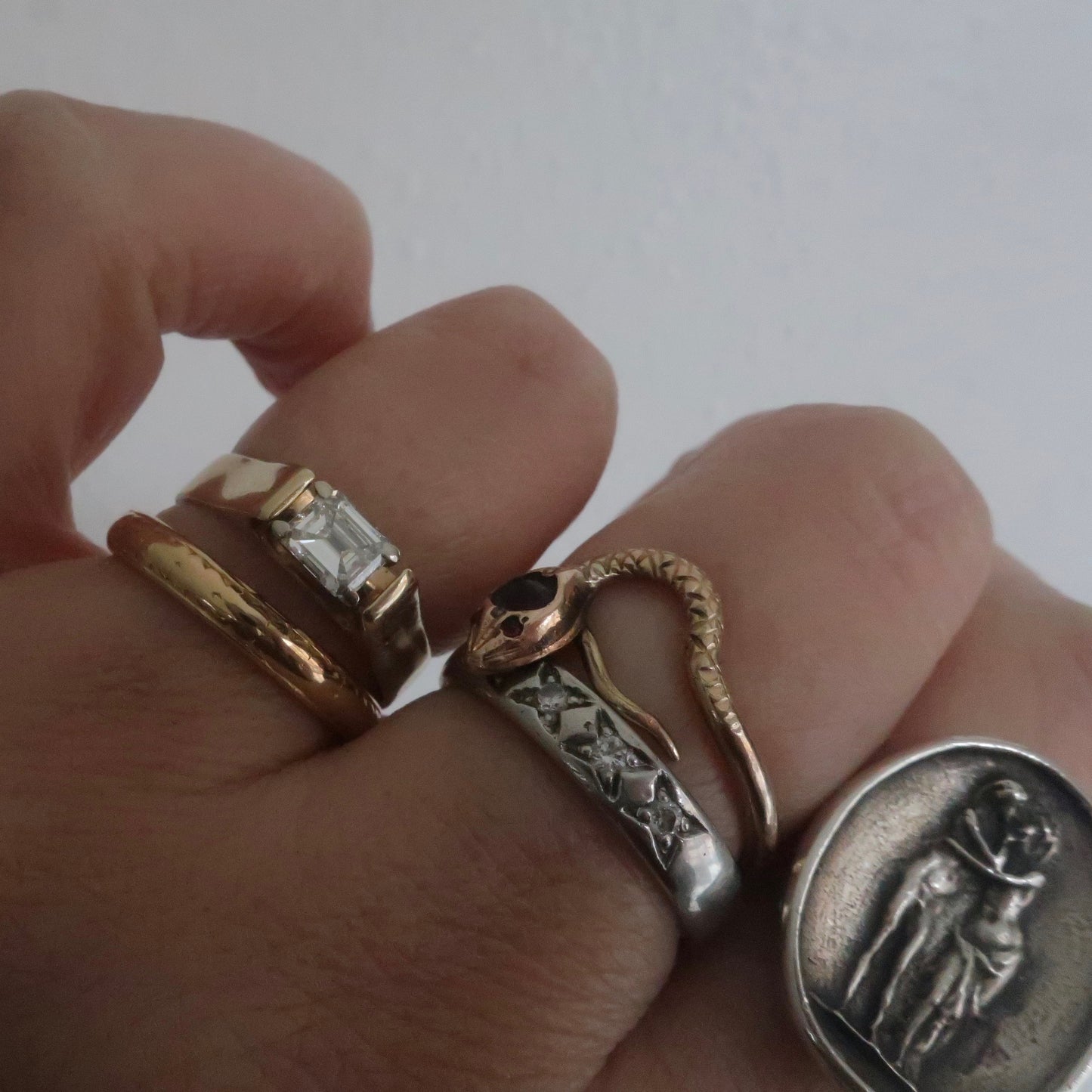 Vintage Modern East to West Diamond Ring