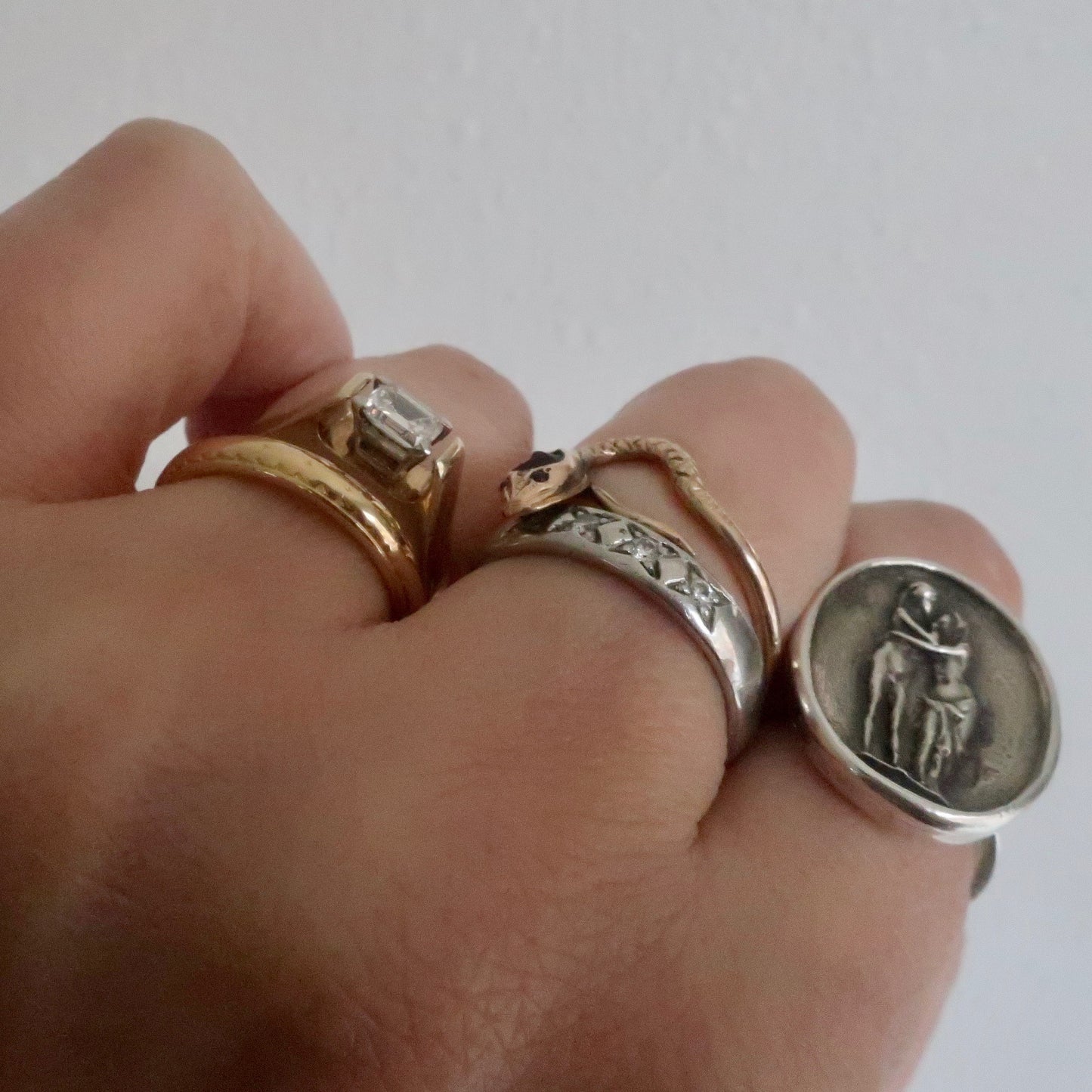 Vintage Modern East to West Diamond Ring