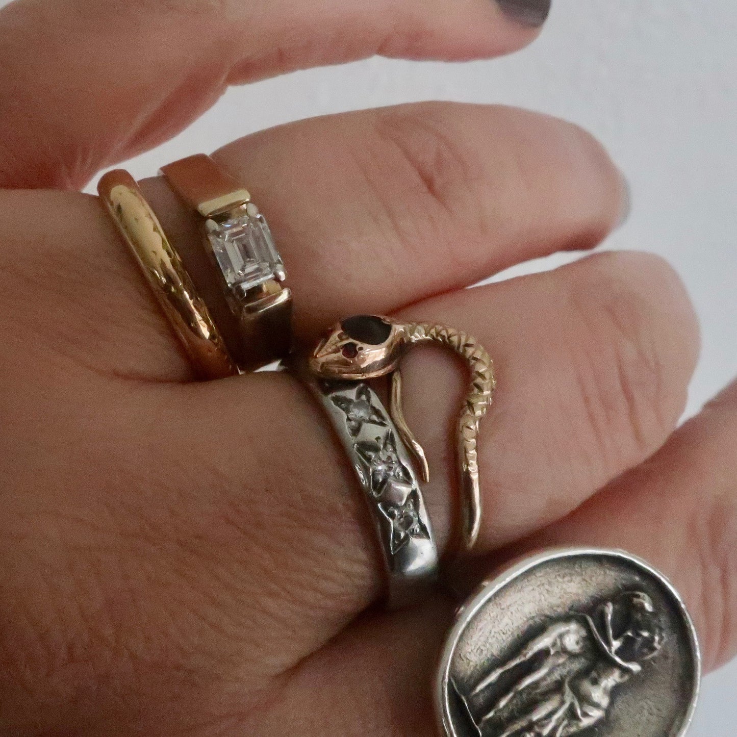 Vintage Modern East to West Diamond Ring