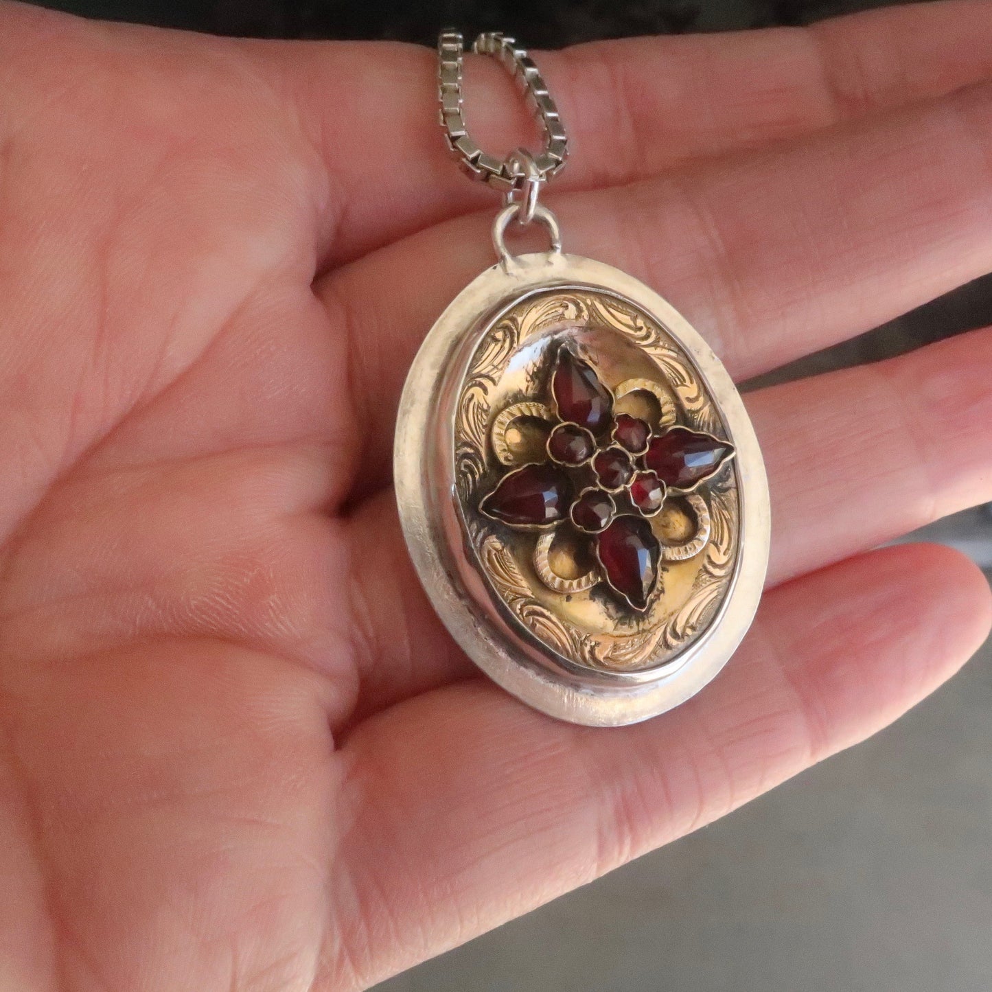 Antique Victorian Garnet Pendant Necklace