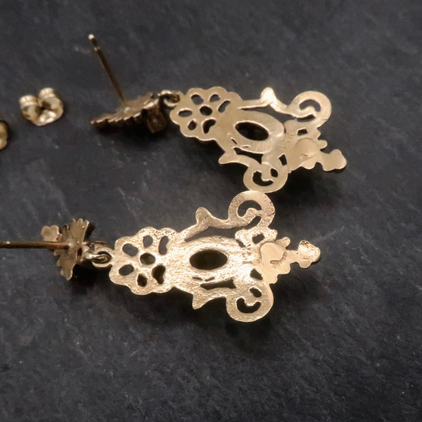 Antique Victorian 14kt Gold and Garnet Earrings