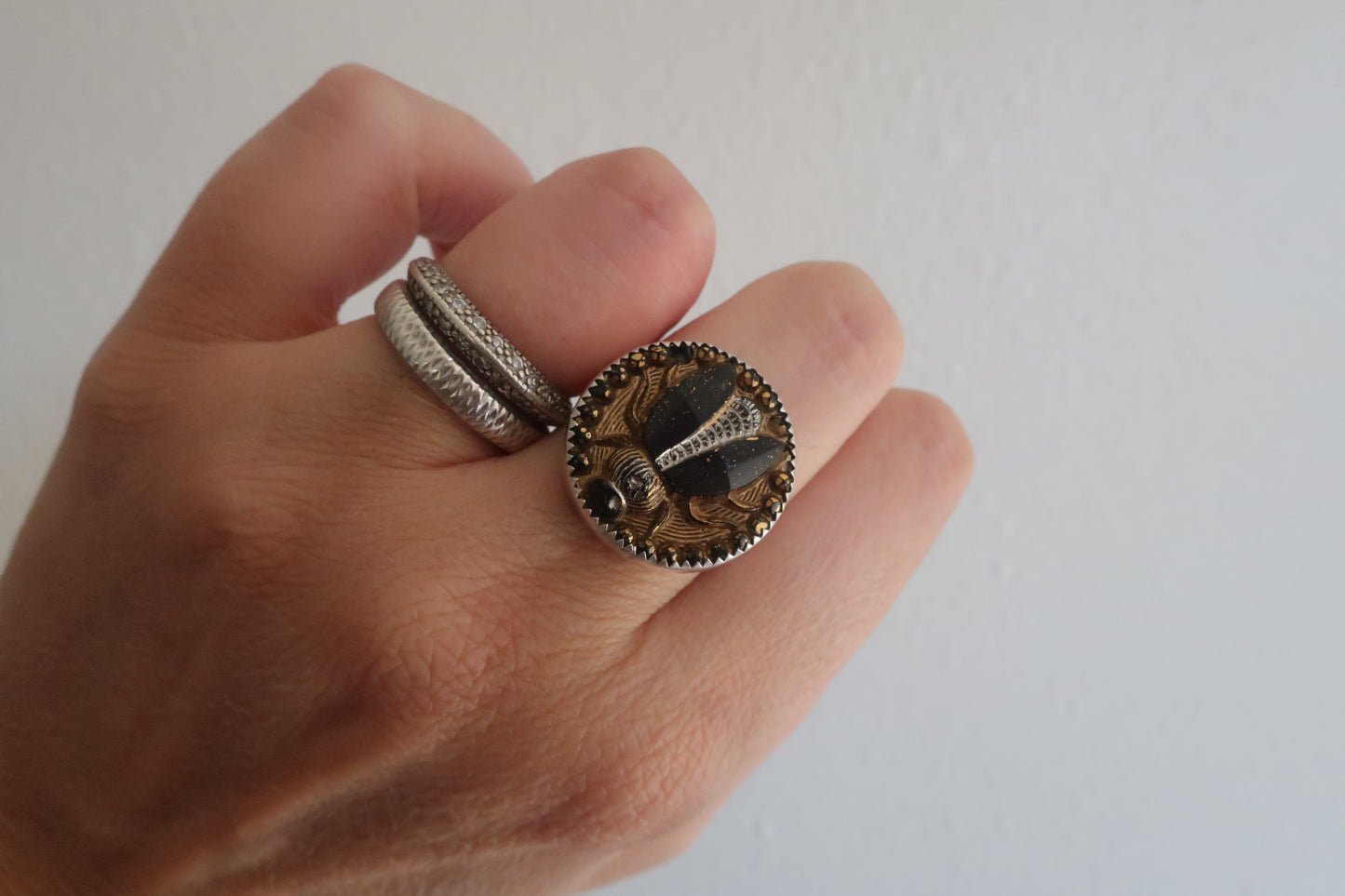 Fly Button Ring