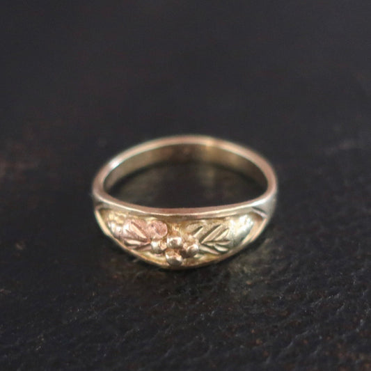 Vintage Black Hills Gold Midi Pinky Ring