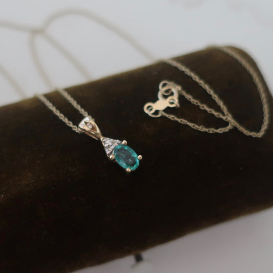 Vintage Emerald and Diamond Pendant Necklace