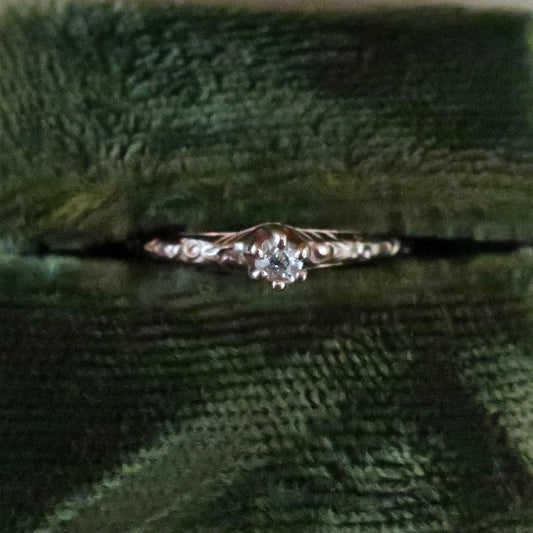 Vintage 1930's Petite Diamond Ring