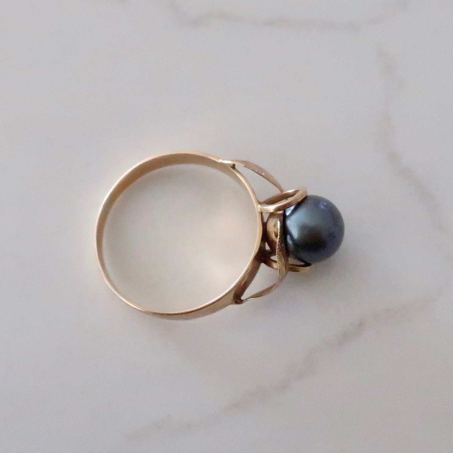 Vintage 14kt Gold And Black Pearl Ring
