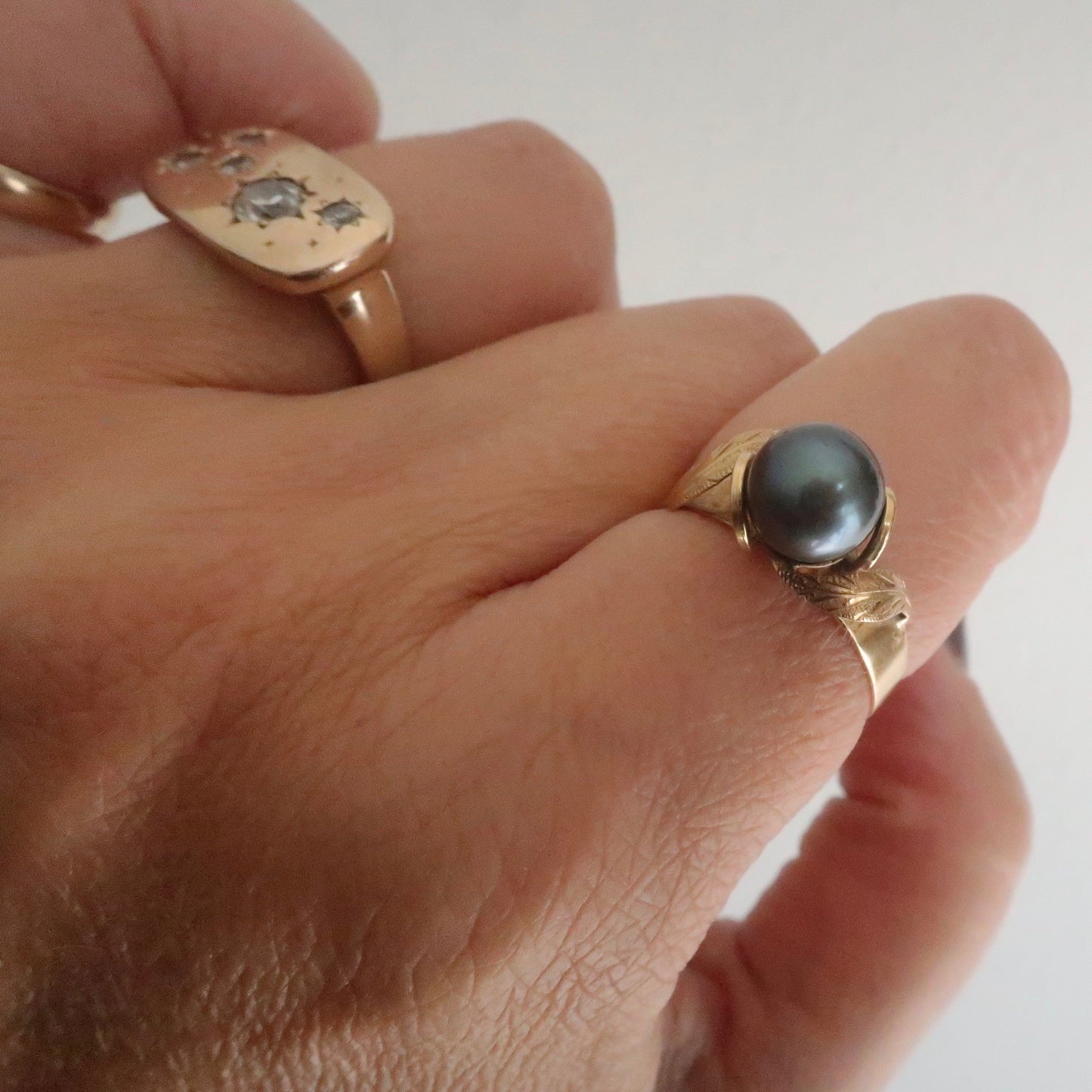 Vintage 14kt Gold And Black Pearl Ring