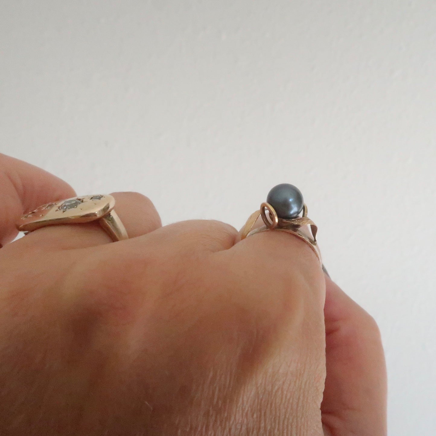 Vintage 14kt Gold And Black Pearl Ring