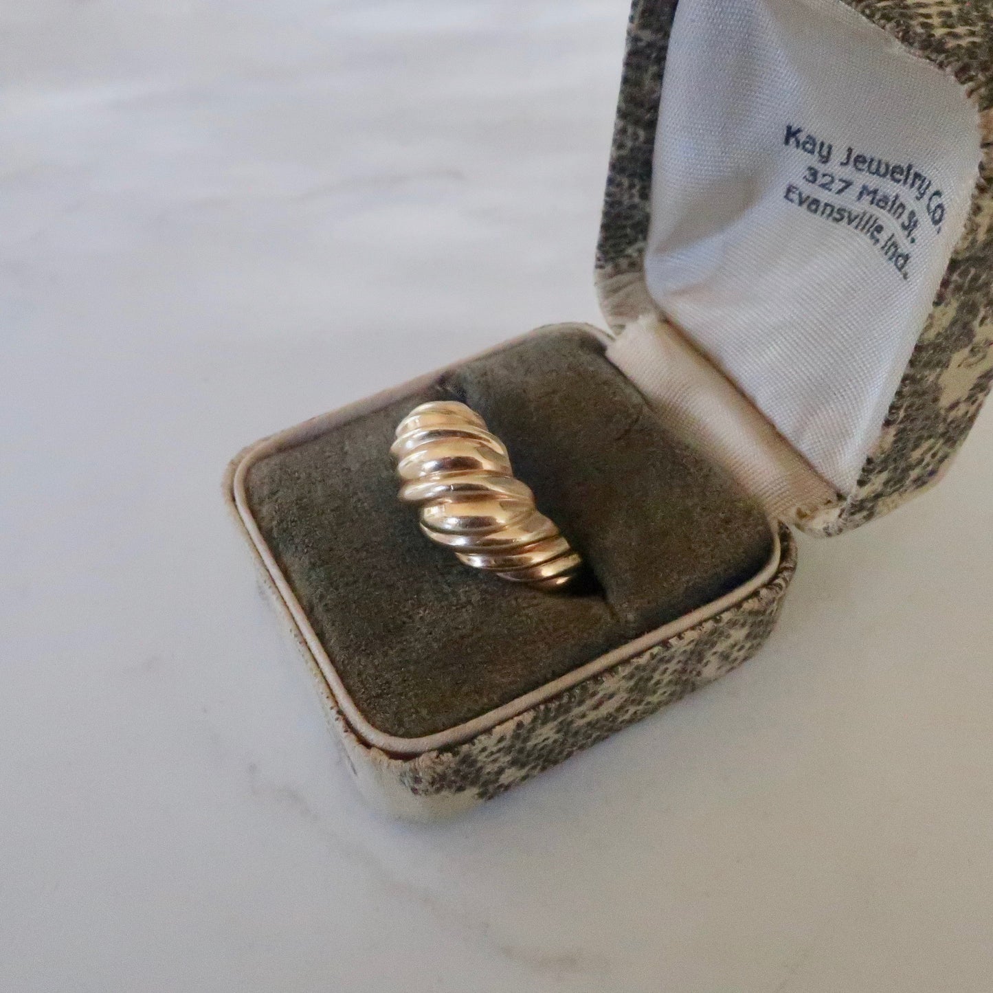 Vintage Gold Bombe Ring