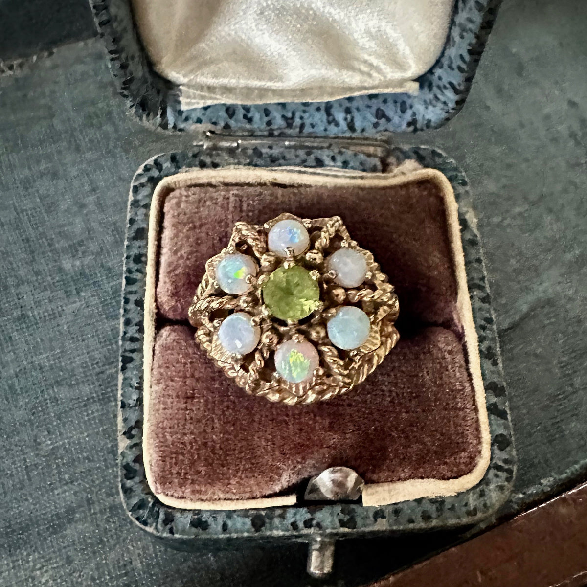 Vintage Opal Flower Ring