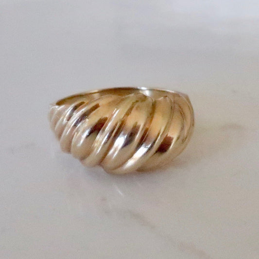 Vintage Gold Bombe Ring