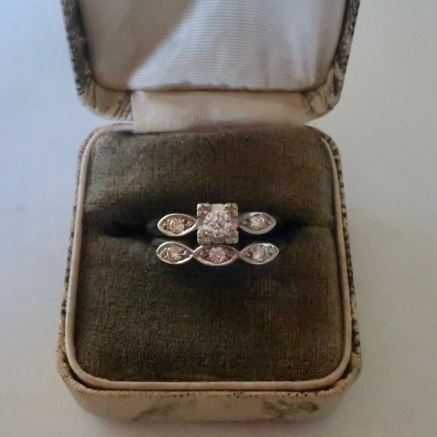 Vintage Diamond Wedding Set