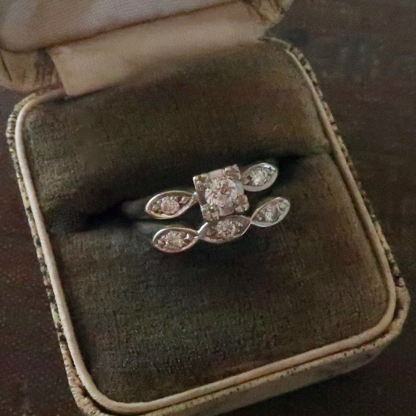 Vintage Diamond Wedding Set